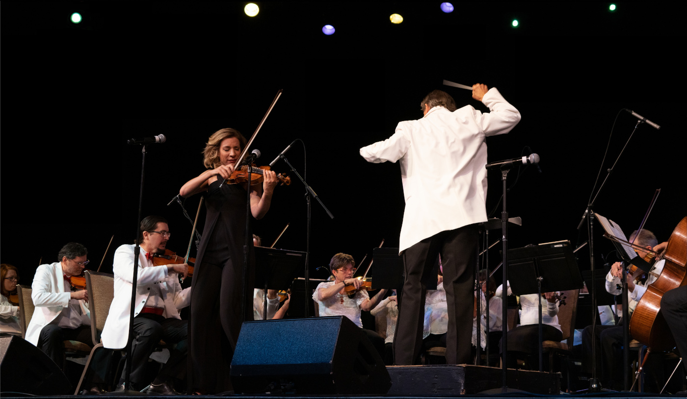 Elizabeth Pitcairn, Violin Soloist in Concert